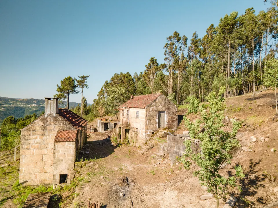 Farm hus i Sande e Sao Lourenco do Douro, Porto - foto 1