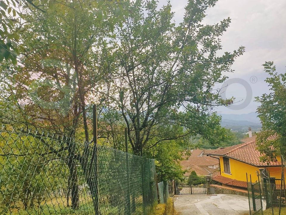 Helårsgrund i Villafranca in Lunigiana, Massa and Carrara - foto 2