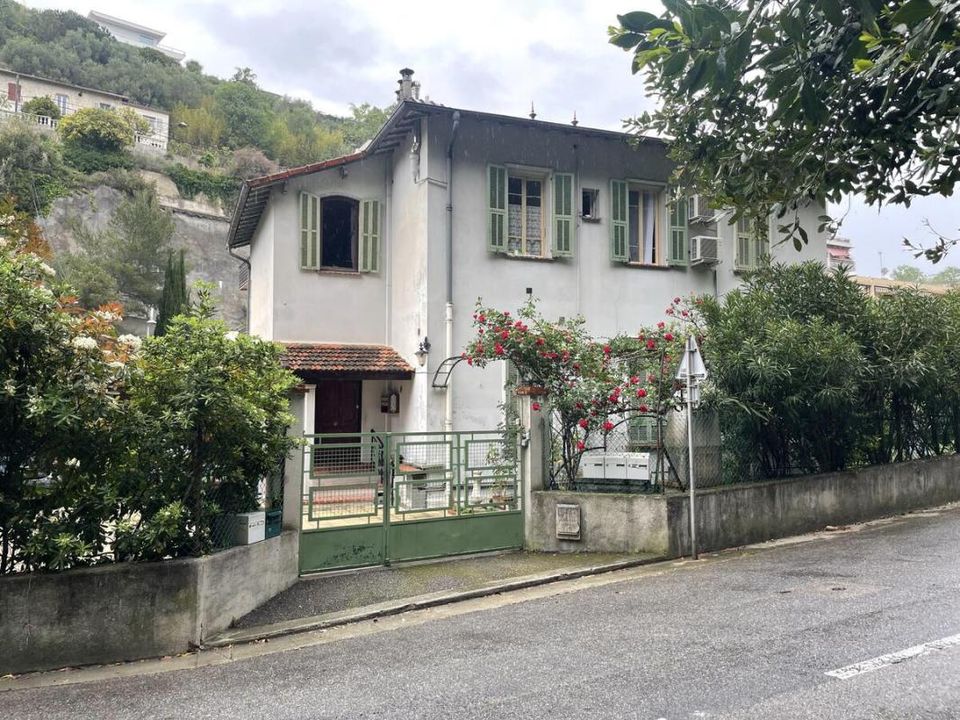 Villa i Nice, Alpes-Maritimes - foto 1