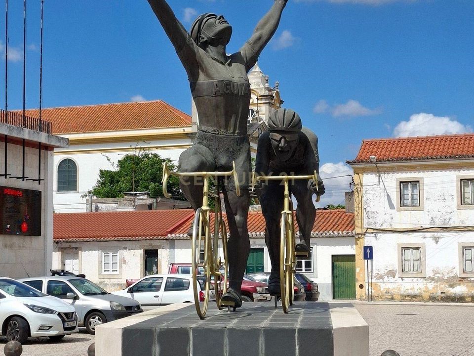 Helårsgrund i Alpiarca, Santarem - foto 2