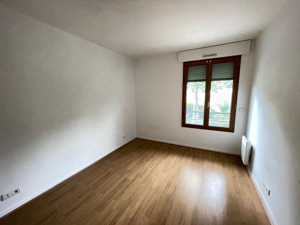 Lejlighed i Courbevoie, Hauts-de-Seine - foto 2