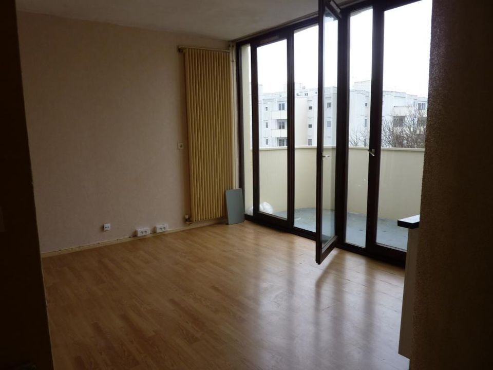 Studio in Élancourt, Yvelines - photo 4