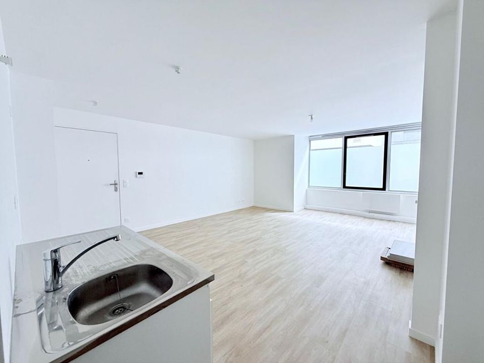 Studio i Suresnes, Hauts-de-Seine - bilde 1