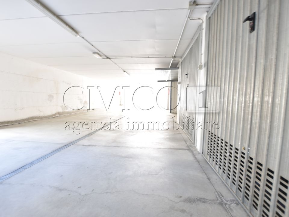 Garagem em Padua, Padua - foto 3