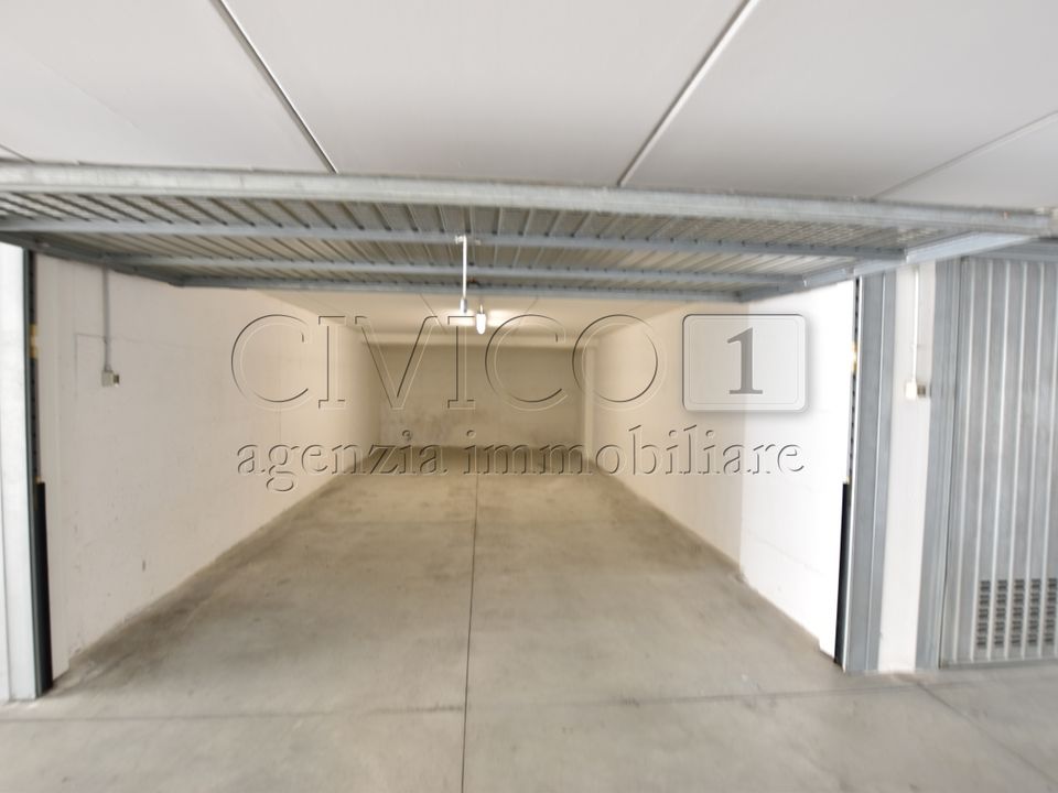 Garagem em Padua, Padua - foto 4