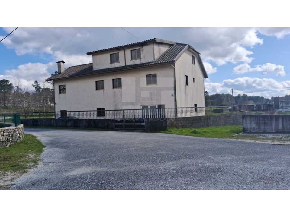 Villa i Castro Daire, Viseu - foto 1