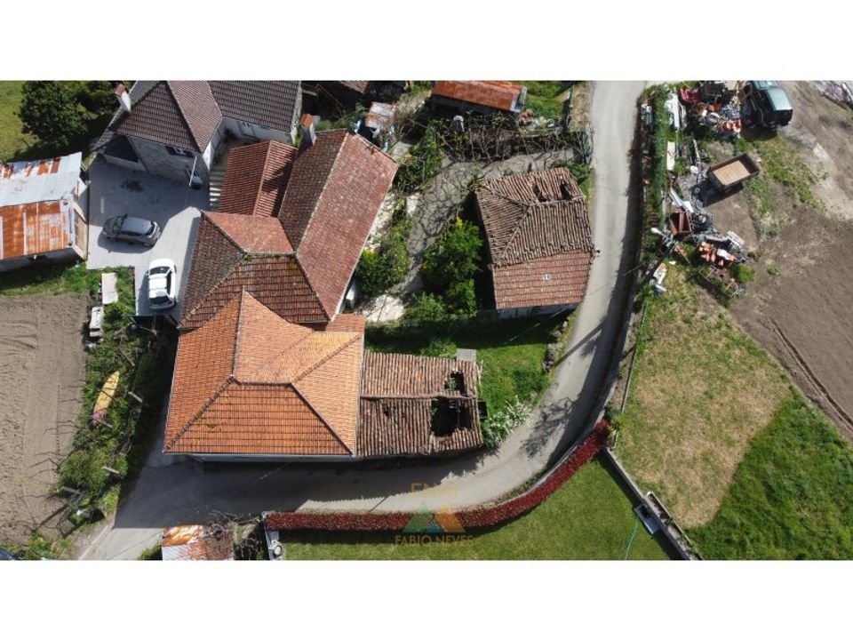 Villa i Arcos de Valdevez, Viana do Castelo - foto 1