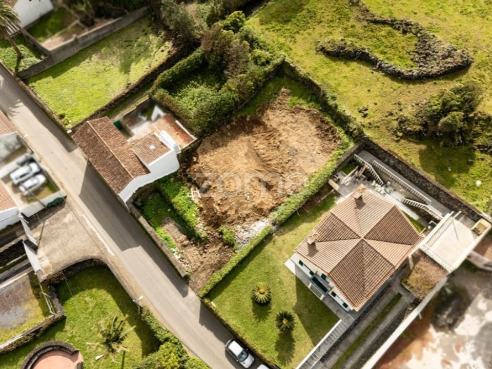 Helårsgrund i Sao Sebastiao, Terceira - foto 1