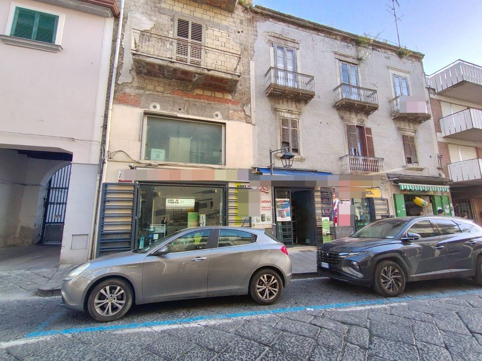 Erhvervsejendom i Pomigliano d'Arco, Naples - foto 2