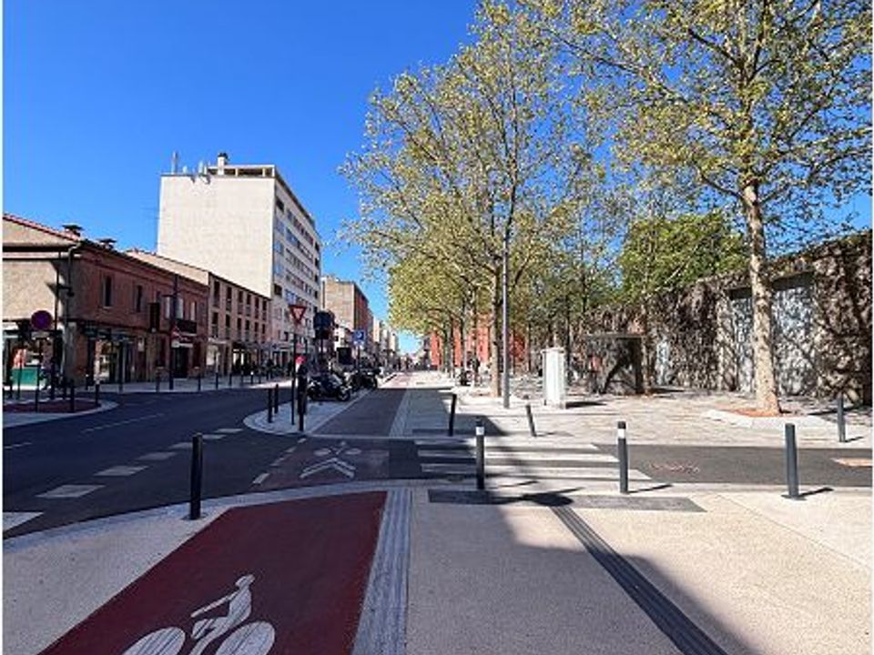 Parkeringsplads i Toulouse, Haute-Garonne - foto 1