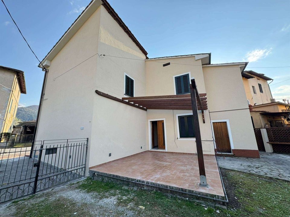 Byhus i Lucca, Lucca - foto 1