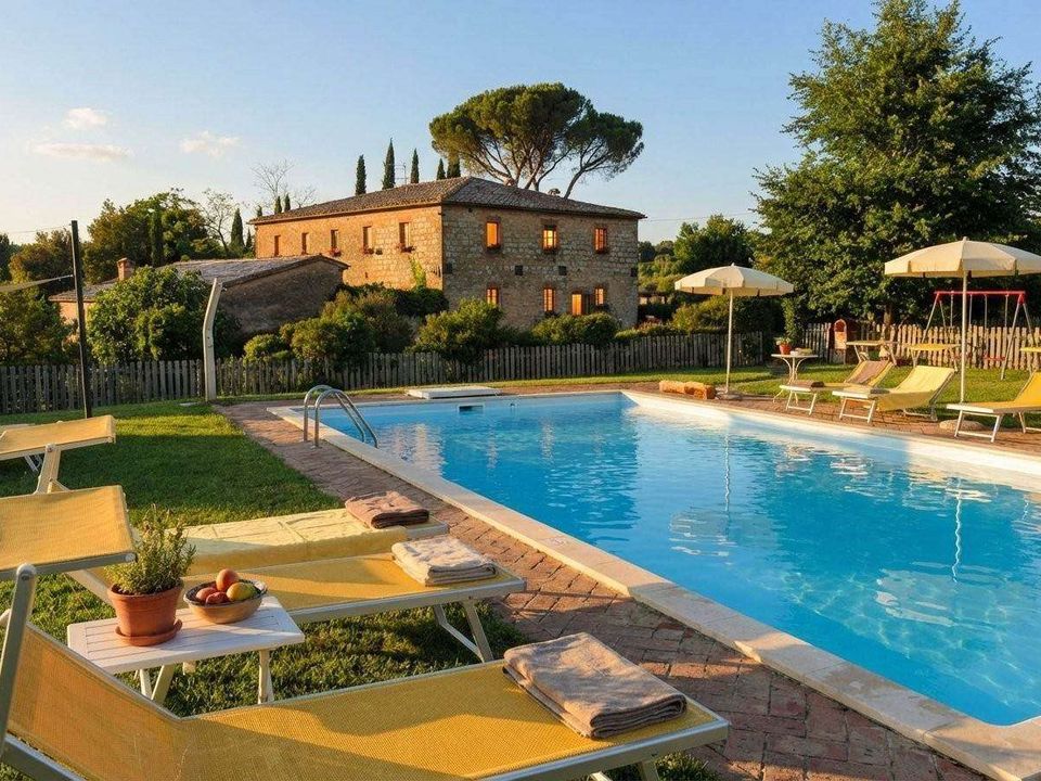 Farm hus i Monteroni d'Arbia, Siena - foto 1