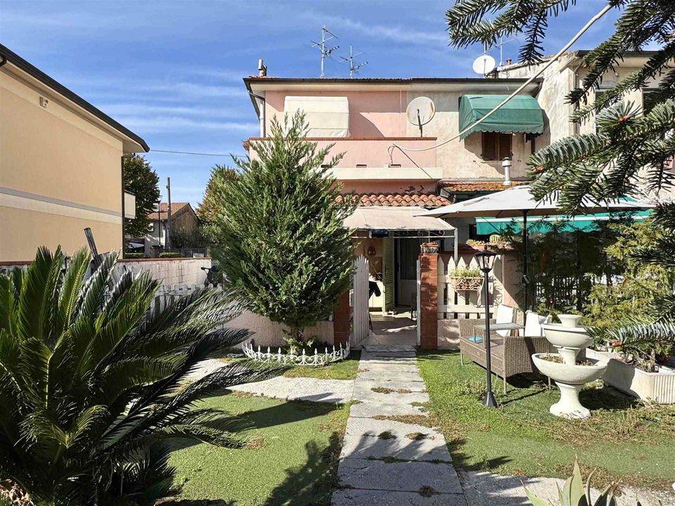 Byhus i Viareggio, Lucca - foto 1