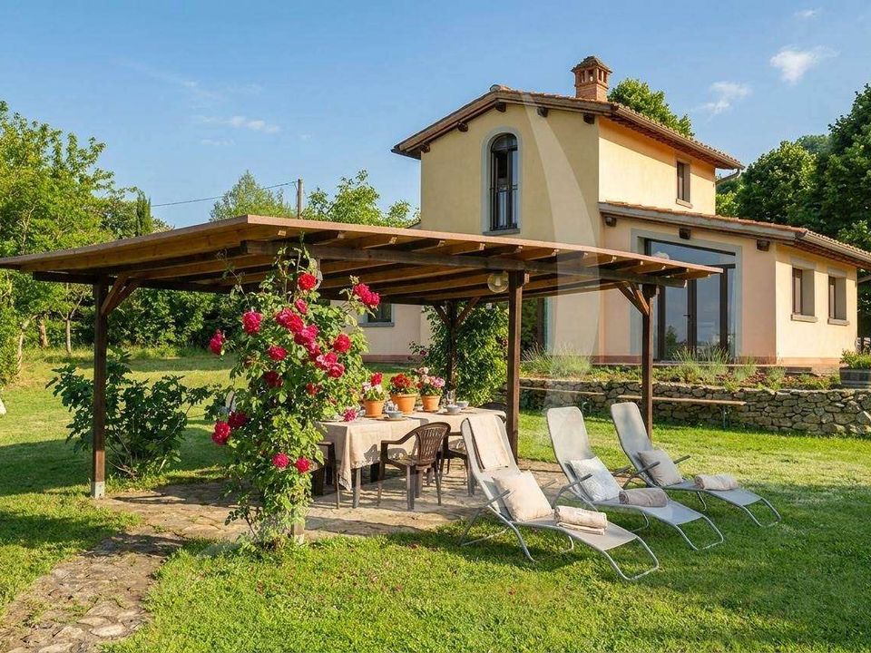 Farm hus i Terranuova Bracciolini, Arezzo - foto 2