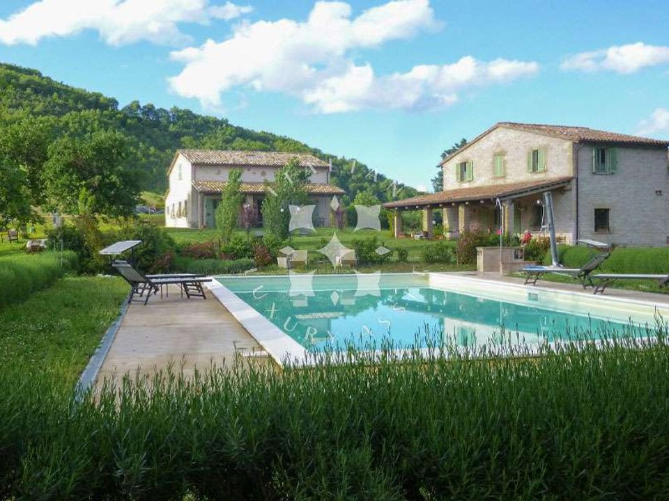 Herregård i Cagli, Pesaro and Urbino - bilde 1