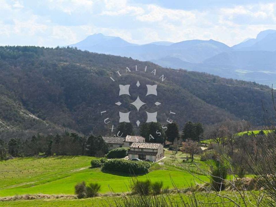 Herregård i Cagli, Pesaro and Urbino - bilde 4