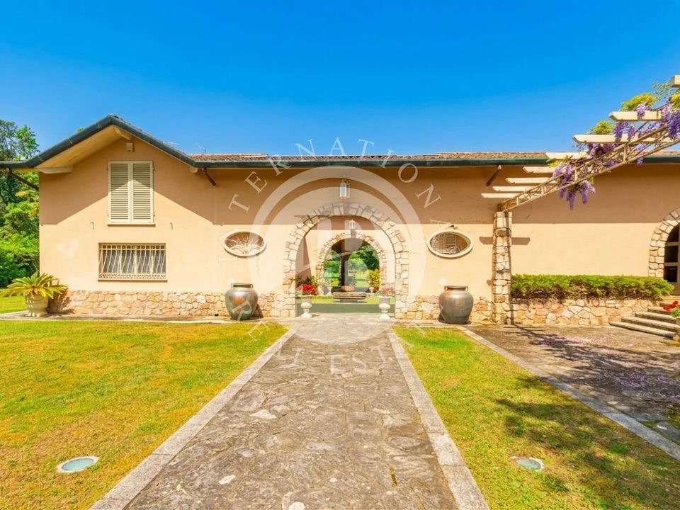 Villa a Massa, Massa and Carrara - foto 2