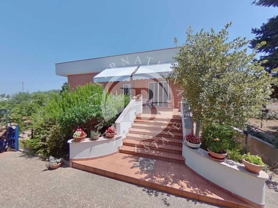 Villa i Locorotondo, Bari - foto 1