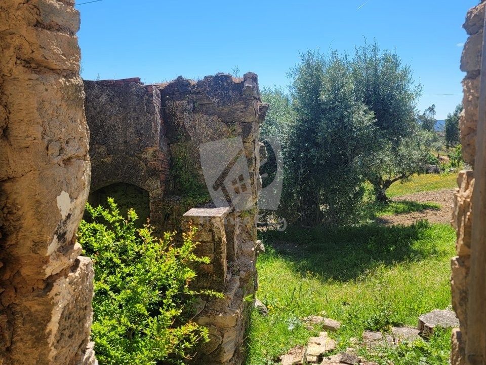 Ruina en Fratel, Castelo Branco - foto 4