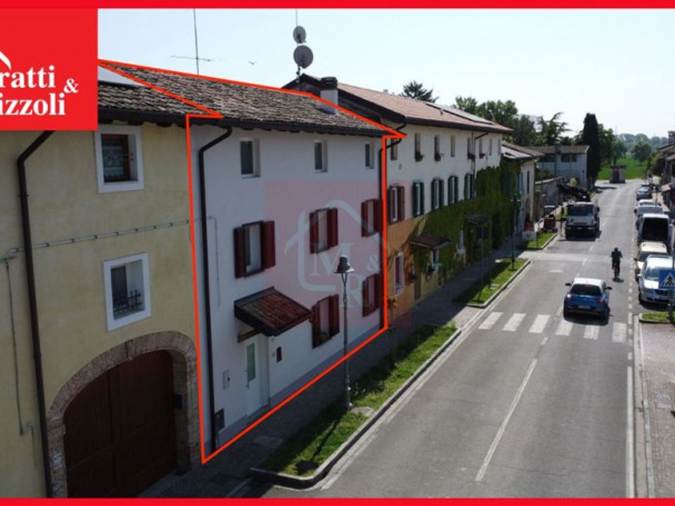 Rækkehus i Campolongo Tapogliano, Udine - foto 1