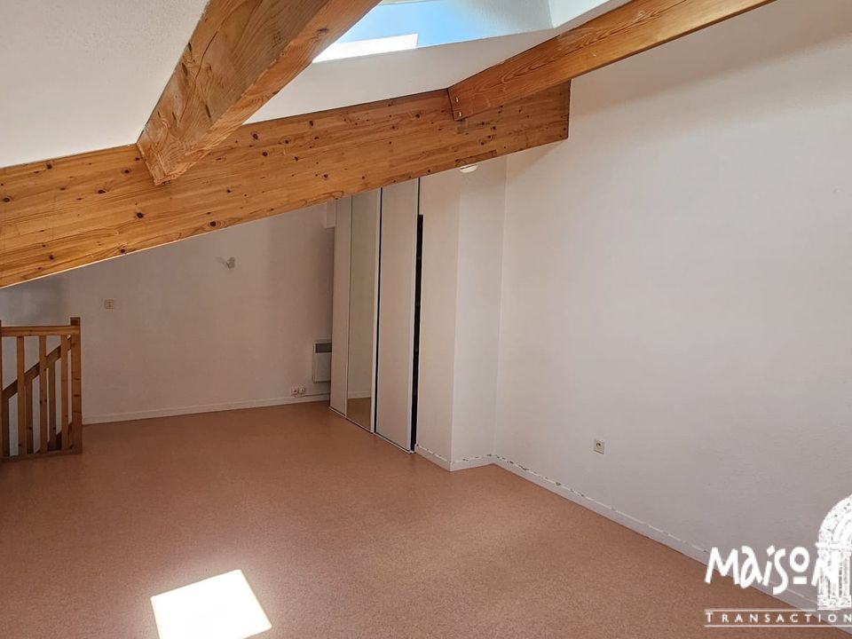 Apartment in Cognac, Charente - photo 3