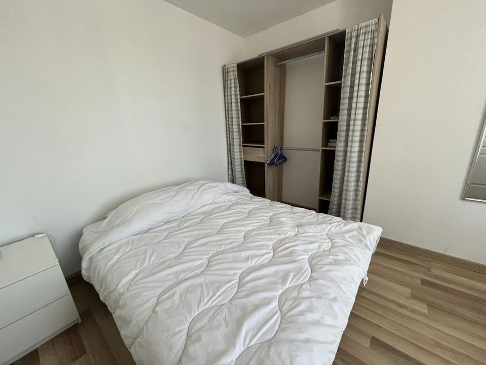 Town house in Vayres, Gironde - photo 4