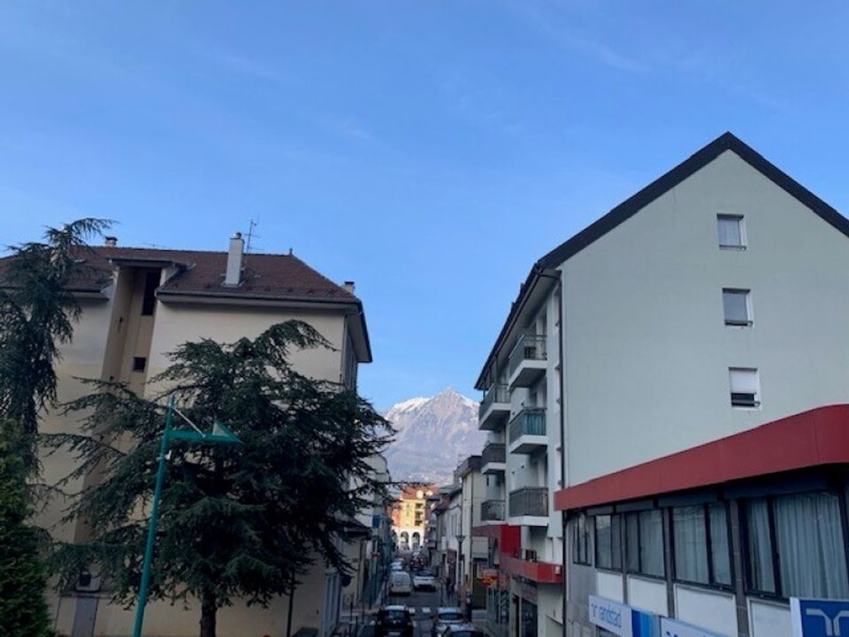 Lejlighed i Cluses, Haute-Savoie - foto 1