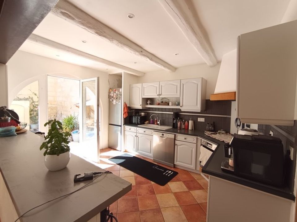 Byhus i Beaucaire, Gard - foto 1