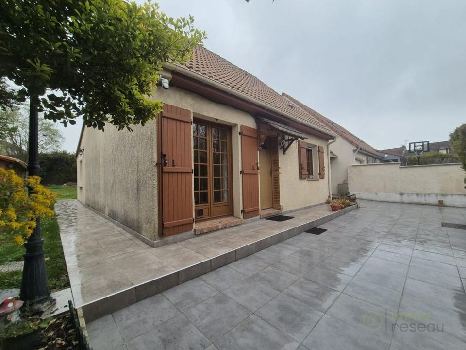 Villa i Persan, Val-d'Oise - foto 1
