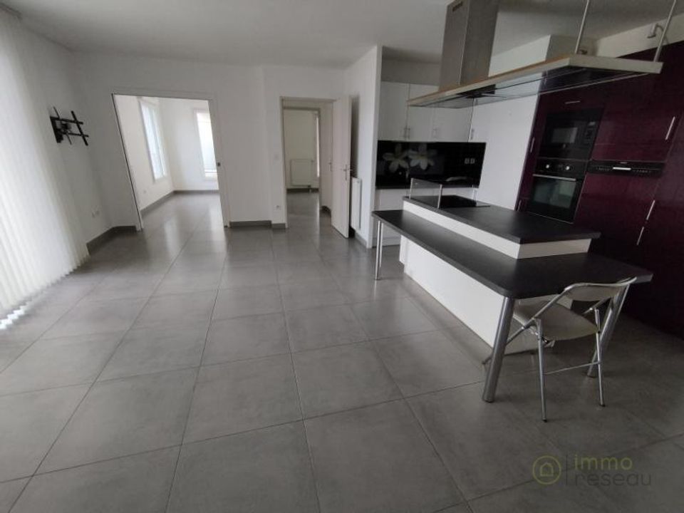 Villa i Le Bourget, Seine-Saint-Denis - foto 1