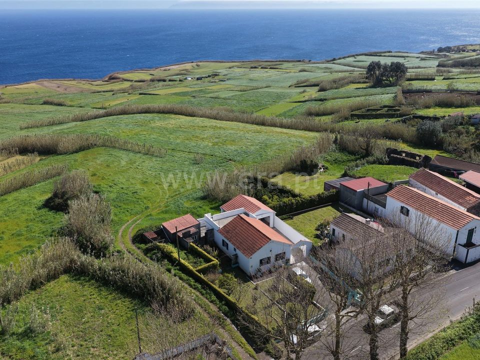 Villa a Horta, Faial - foto 1