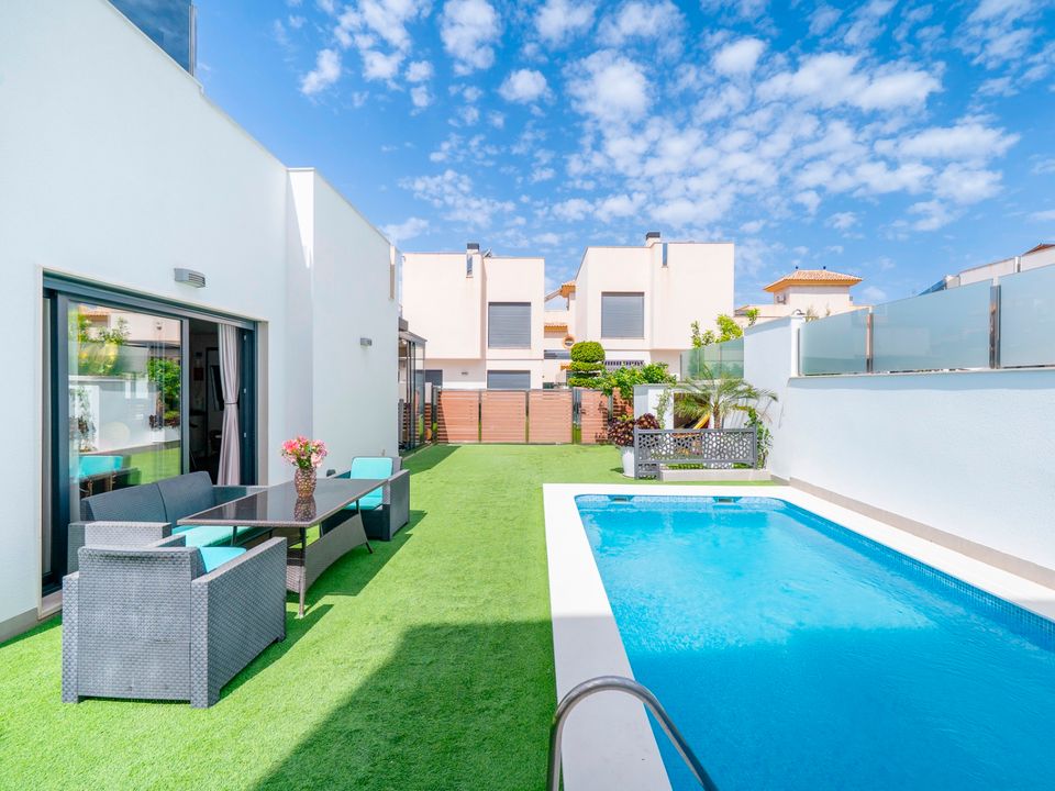 Villa in Torrevieja, Alicante - foto 3