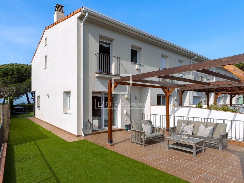 Villa i Sant Pol De Mar, Barcelona - foto 1
