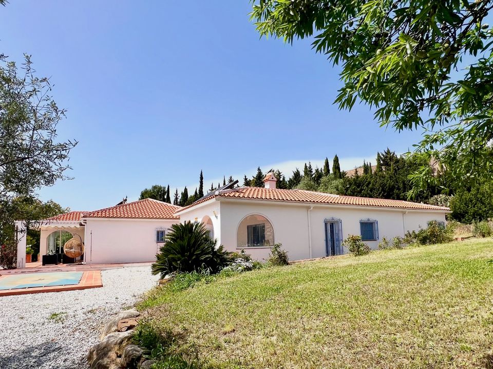 Villa i Alcaucin, Malaga - foto 2