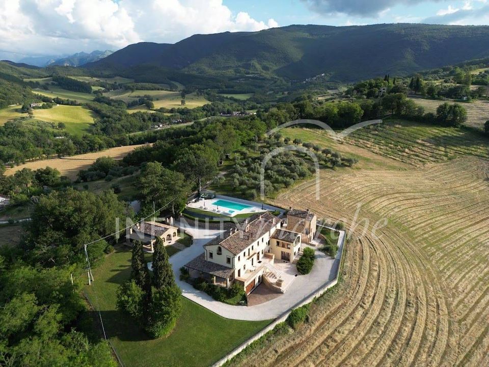 Landejendom i Caldarola, Macerata - foto 4