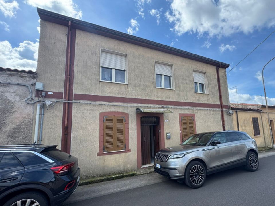 Villa i Putumajore/Pozzomaggiore, Sassari - foto 3