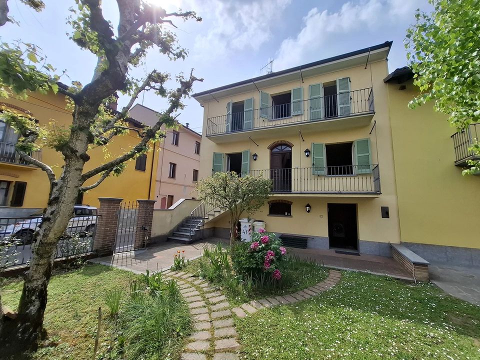 Apartamento en Govone, Cuneo - foto 1