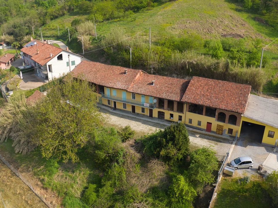 Villa i Monticello d'Alba, Cuneo - foto 1