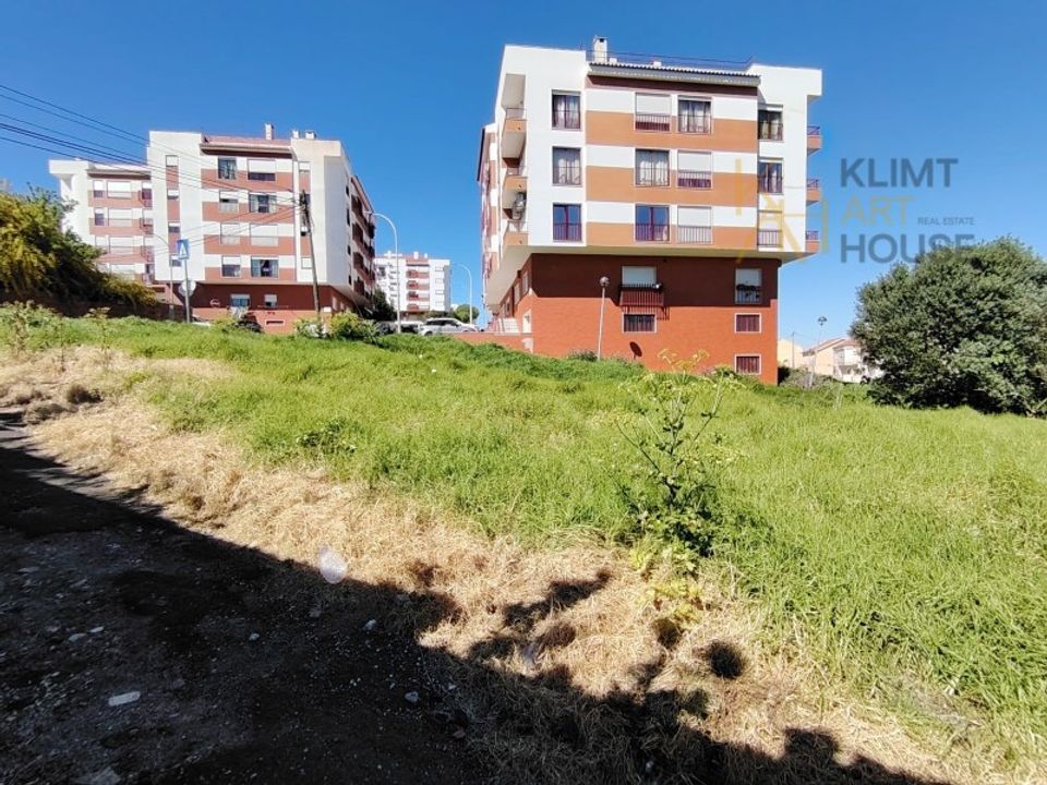 Helårsgrund i Amadora, Lisbon - foto 4
