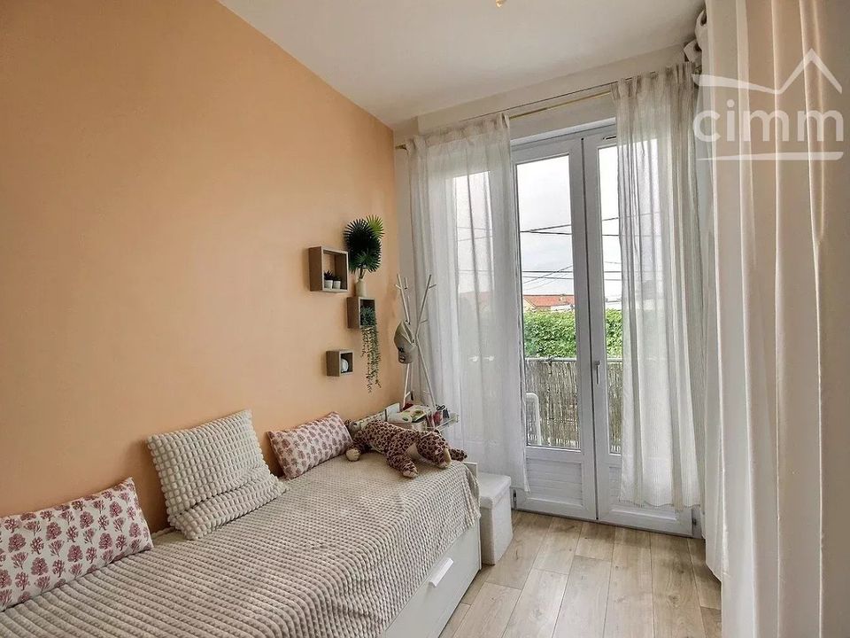 Lejlighed i Champs-sur-Marne, Seine-et-Marne - foto 4