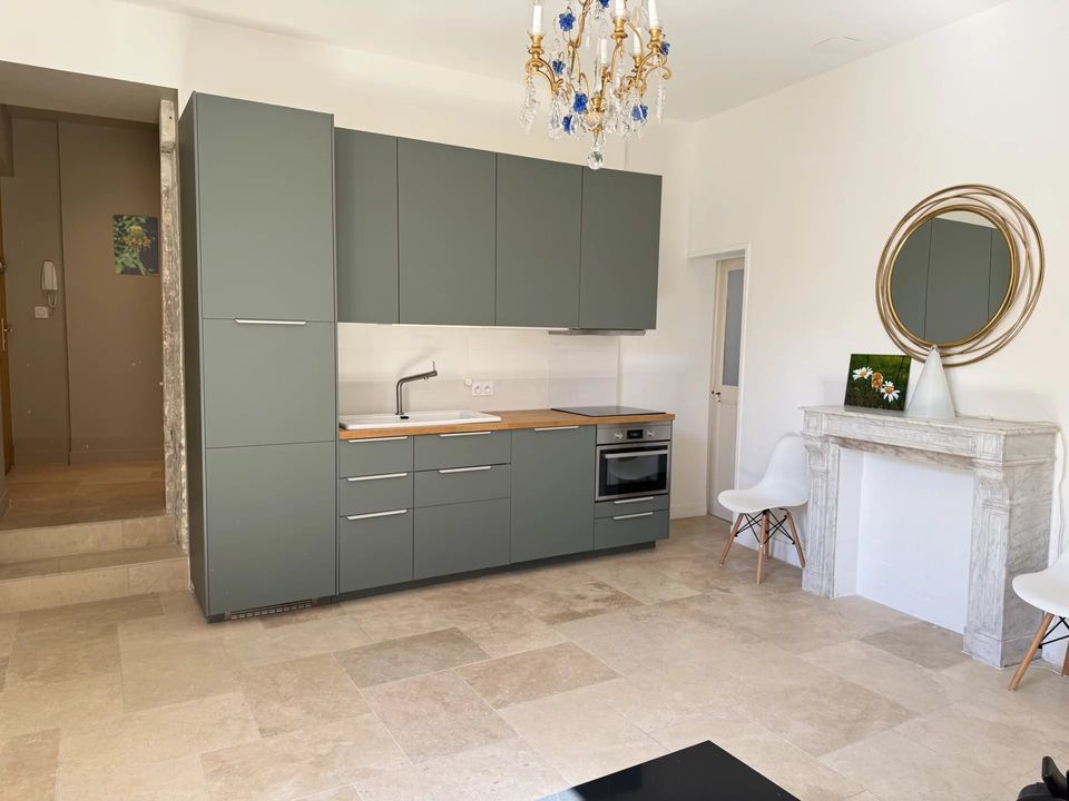 Apartamento en Arles, Bouches-du-Rhone - foto 2