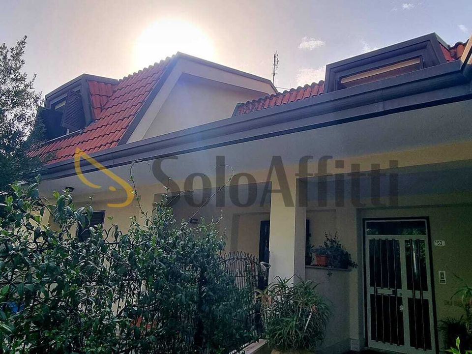Apartment in Frosinone, Frosinone - photo 2