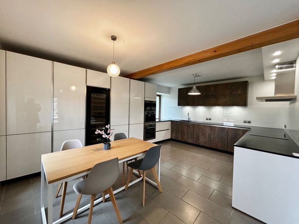 Villa i Valleiry, Haute-Savoie - foto 3