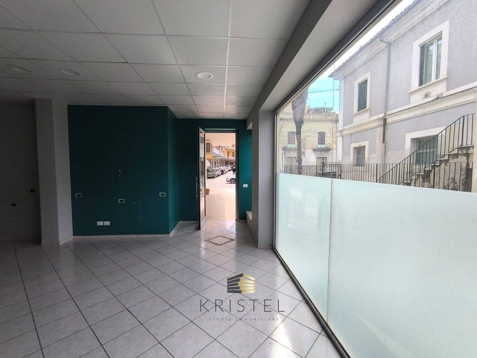 Erhvervsejendom i Chieti, Chieti - foto 3