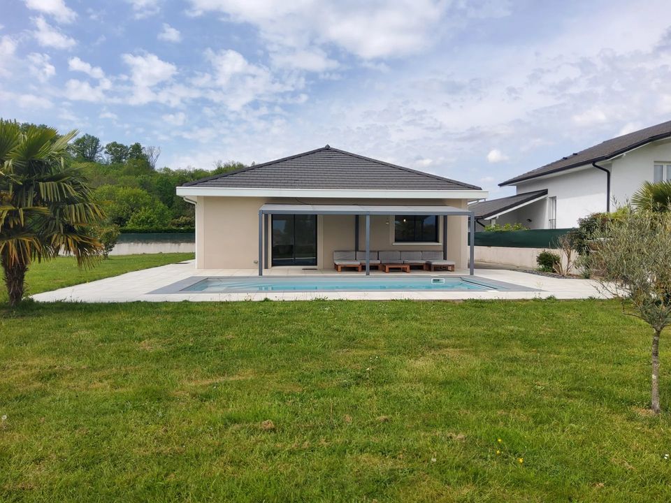 Villa in Rives, Isere - photo 2