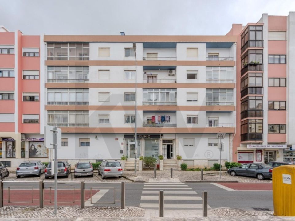 Lejlighed i Cacem, Lisbon - foto 1