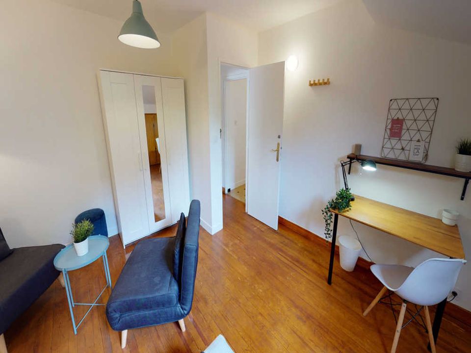 Apartment in Toulouse, Haute-Garonne - photo 4