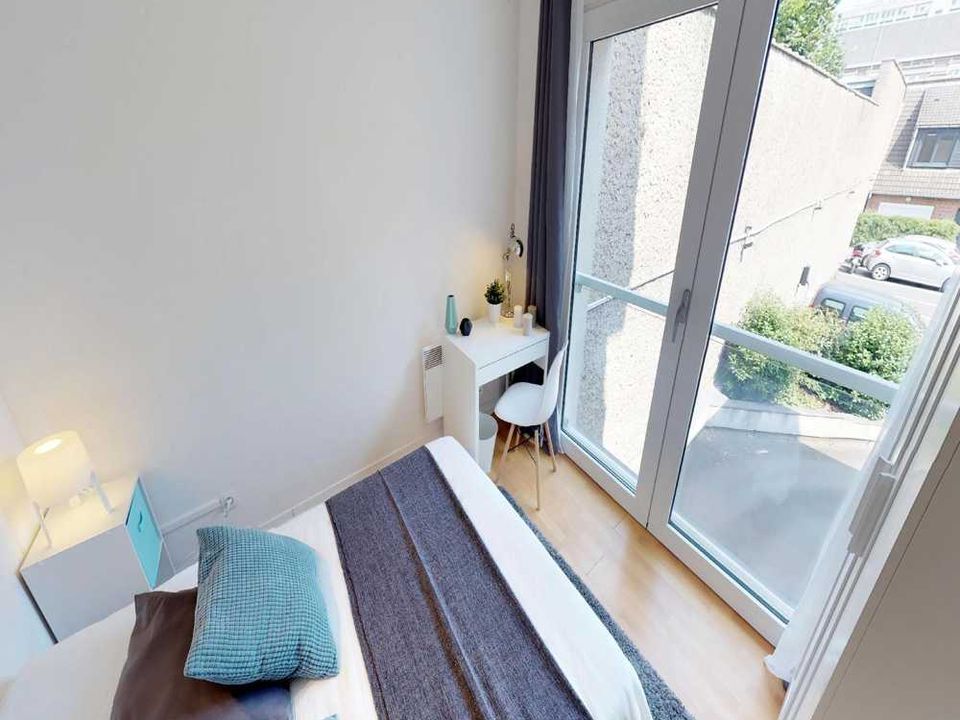 Apartment in Lille, Nord - photo 2