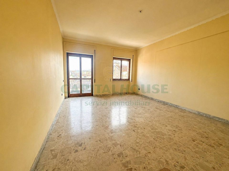Appartement - Santa Maria Capua Vetere, Caserta - photo 1
