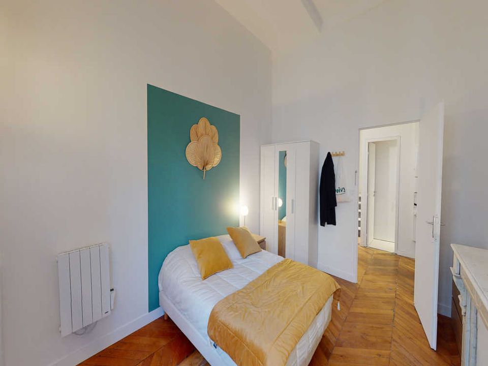 Apartment in Lyon, Rhone - photo 1